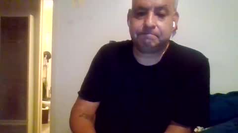 Snapshot of elmario24 chatting on September 11, 2025, 6:13 am elmario24 online show from September 11, 2025, 6:13 am