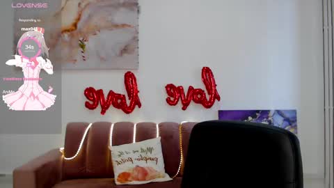 elmirapowers online show from February 21, 2025, 1:22 pm