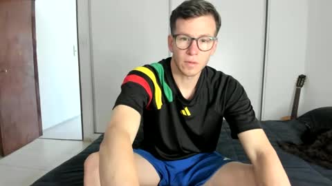 elnenedearg online show from November 2, 2025, 4:20 pm