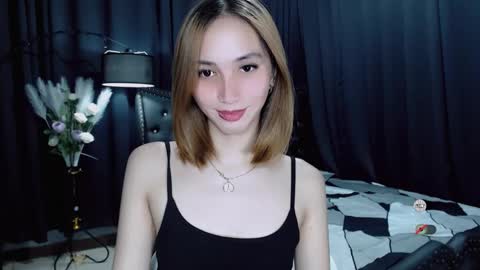 Snapshot of elora_charming chatting on February 25, 2025, 9:53 am elora_charming online show from February 25, 2025, 9:53 am