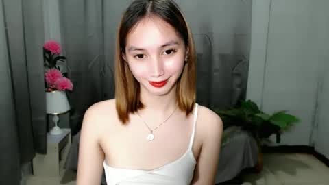 Snapshot of elora_charming chatting on March 10, 2025, 4:35 pm elora_charming online show from March 10, 2025, 4:35 pm