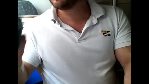 elpeladilla online show from November 15, 2025, 2:57 pm