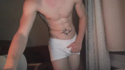 Snapshot of elpsycongrooo chatting on May 7, 2026, 12:32 pm elpsycongroo online show from May 7, 2026, 12:32 pm