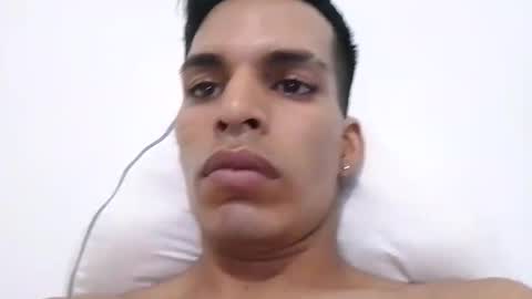 elreyto online show from November 5, 2025, 2:44 am
