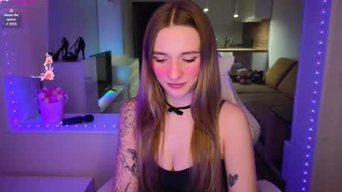 elsa_cute1 online show from March 16, 2026, 11:20 pm