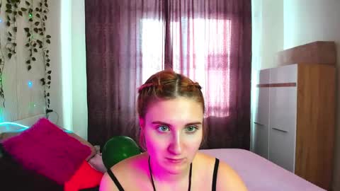 Elsa  online show from February 15, 2025, 6:55 am