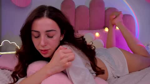 Michelle online show from February 7, 2025, 11:45 pm