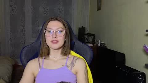 elsaangel online show from December 6, 2024, 12:56 am