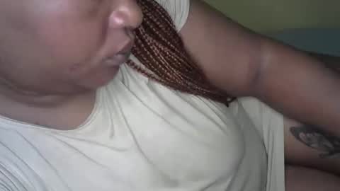 elsie_scott online show from February 23, 2026, 5:16 am