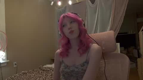 Snapshot of elslove chatting on July 23, 2026, 2:31 am ELS online show from July 23, 2026, 2:31 am