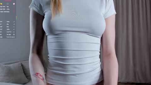 Elizabeth online show from November 20, 2025, 1:33 pm