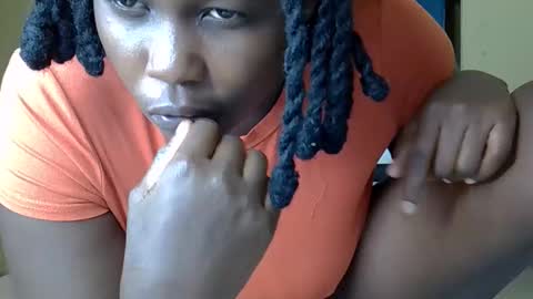 flo online show from October 19, 2025, 9:21 am