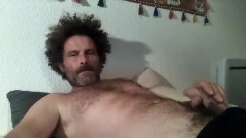 elyjahoye online show from September 15, 2025, 10:54 pm