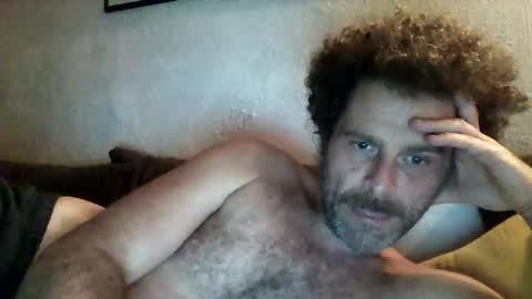 elyjahoye online show from December 16, 2025, 8:25 pm