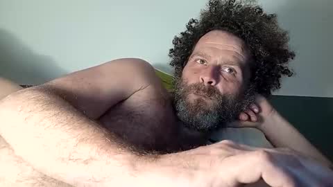 elyjahoye online show from February 19, 2026, 11:01 pm