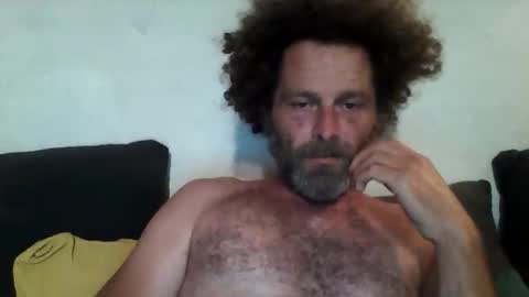 Snapshot of elyjahoye chatting on May 17, 2026, 8:05 pm elyjahoye online show from May 17, 2026, 8:05 pm