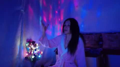 Elisa online show from January 19, 2025, 11:53 pm