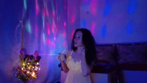 Elisa online show from January 28, 2025, 7:00 pm