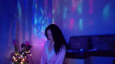 Elisa online show from February 20, 2025, 9:53 pm