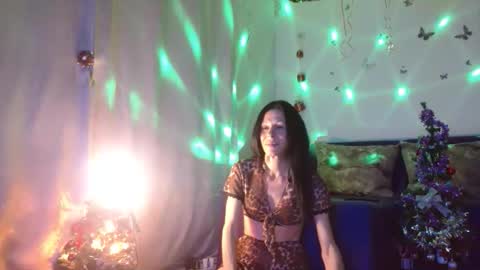 Snapshot of elysasun chatting on December 18, 2025, 6:58 pm Elisa online show from December 18, 2025, 6:58 pm