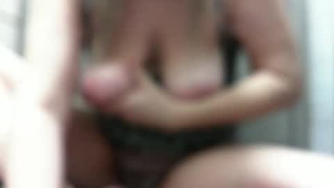 elyseblue online show from February 22, 2026, 4:46 am