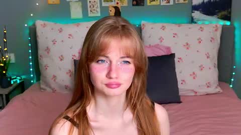 Snapshot of elza_hofffman chatting on July 11, 2026, 5:59 pm Chloyka online show from July 11, 2026, 5:59 pm