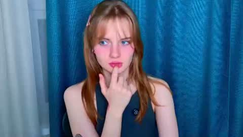 Snapshot of elza_hofffman chatting on July 28, 2026, 11:48 pm Chloyka online show from July 28, 2026, 11:48 pm