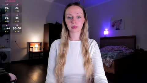 Emilie online show from April 3, 2026, 5:22 pm