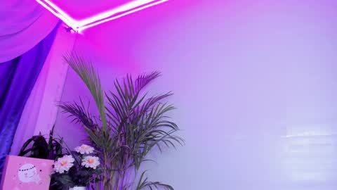 Ema Lambert  online show from January 11, 2025, 10:07 pm