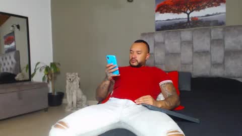 emanuelspencer online show from October 21, 2025, 4:51 pm