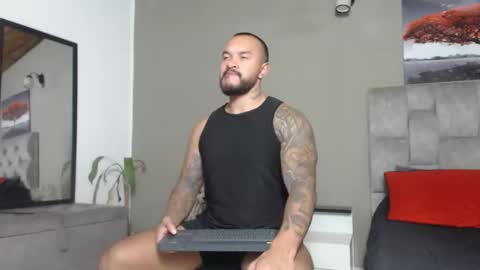 emanuelspencer online show from November 27, 2025, 4:03 am