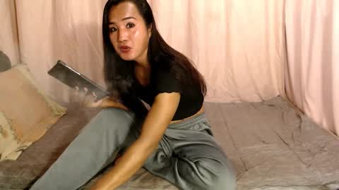 Trans cummer online show from January 28, 2025, 8:57 am