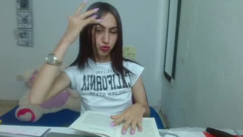 ember57607 online show from February 20, 2025, 11:31 am