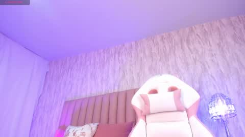 Snapshot of emely_florence_ chatting on May 31, 2026, 7:26 pm Emely Florence online show from May 31, 2026, 7:26 pm