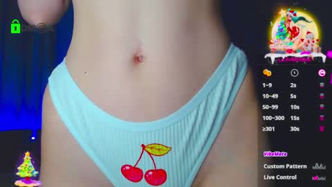 Snapshot of emelycrystal chatting on January 4, 2025, 3:29 am Emely online show from January 4, 2025, 3:29 am