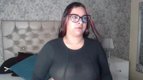 Emely online show from March 18, 2026, 4:15 am