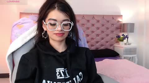 Danna online show from September 23, 2025, 12:35 am