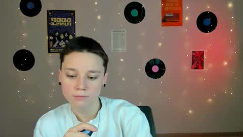 emi_fade online show from February 2, 2026, 9:30 am