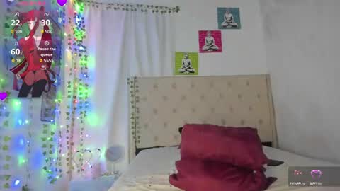 Snapshot of emi_henao chatting on July 23, 2026, 12:47 pm EMI online show from July 23, 2026, 12:47 pm
