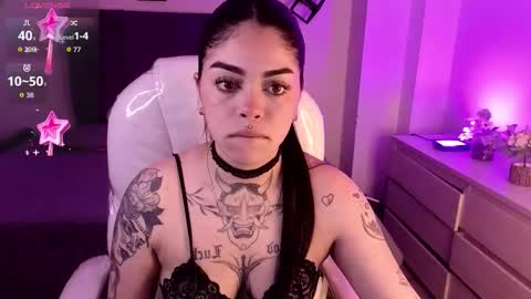 emii_evanns online show from January 8, 2026, 11:34 am