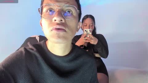 Emi online show from November 30, 2025, 8:13 pm