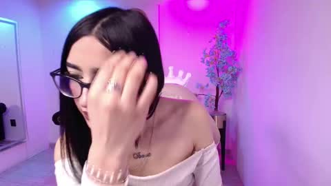 Emiily  online show from November 25, 2025, 8:31 pm