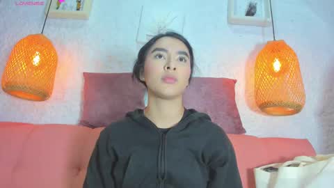 Emily online show from October 16, 2025, 12:06 pm