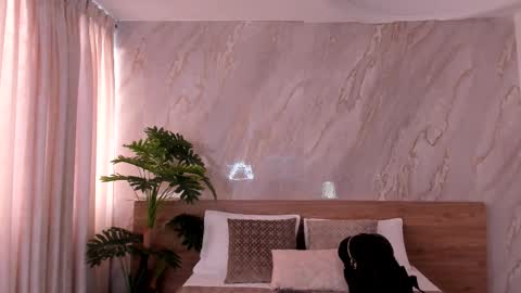 Emily online show from January 15, 2026, 12:10 pm