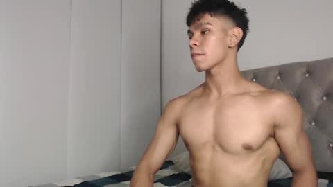 Snapshot of emile_239 chatting on December 9, 2024, 3:40 am emile_239 online show from December 9, 2024, 3:40 am