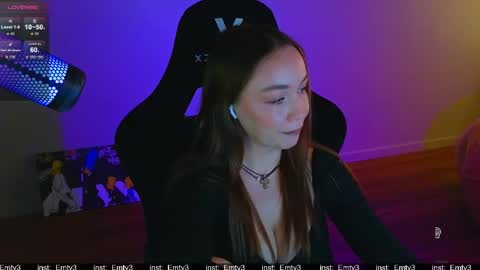 Emili online show from April 2, 2026, 9:40 am