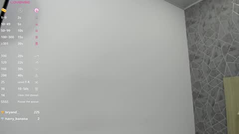 Emili Lenus online show from January 31, 2025, 2:28 pm