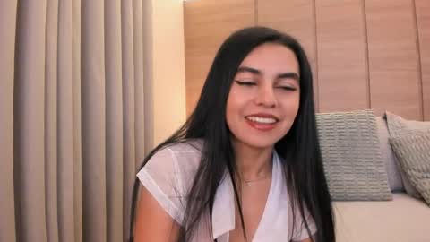 Snapshot of emilia_1040 chatting on May 9, 2026, 12:54 pm emilia_1040 online show from May 9, 2026, 12:54 pm