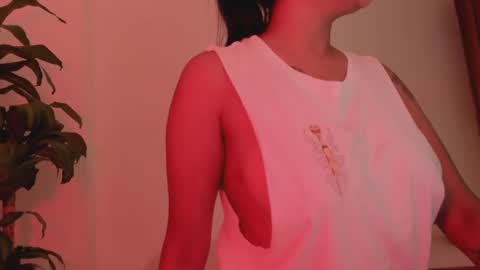 Emilia Big Boobs online show from February 28, 2025, 9:33 pm