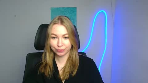 Emilia online show from April 5, 2026, 11:29 am